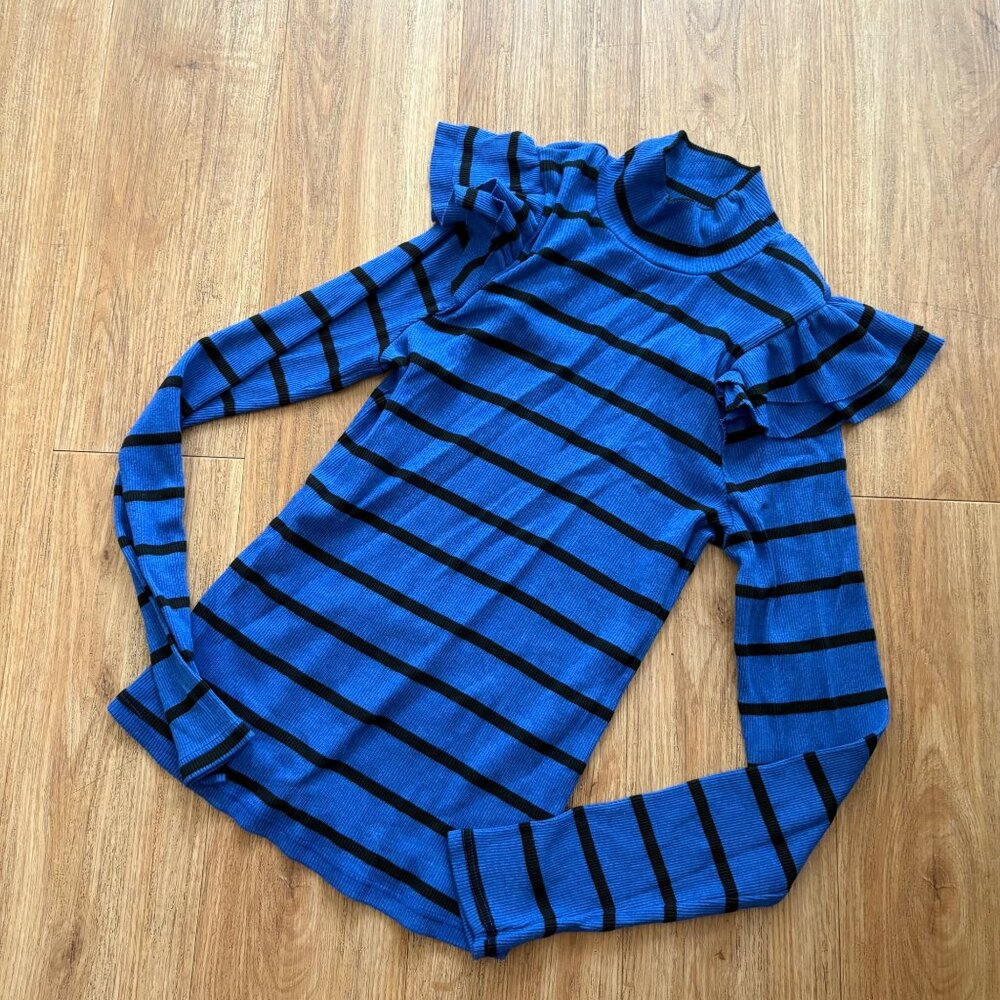 T.La Anthropologie Ruffle Shoulder Long Sleeve Shirt Blue Stripe NWT Size M